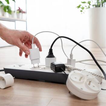 Кабели - Электротехнические изделия