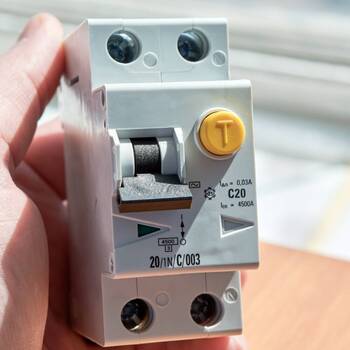 Устройство защитного отключения - Электротехнические изделия